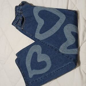 Wide-leg Baggy Heart Jeans